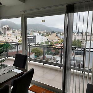Edificio Leonardo 6To Piso